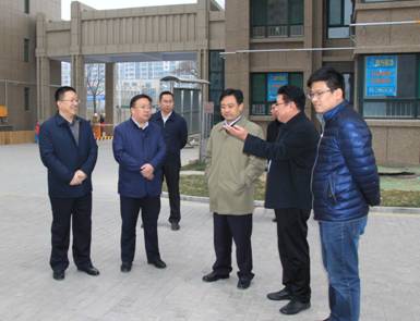 德城區領導蒞臨興河灣調研聯興醫養融合型小區建設工作